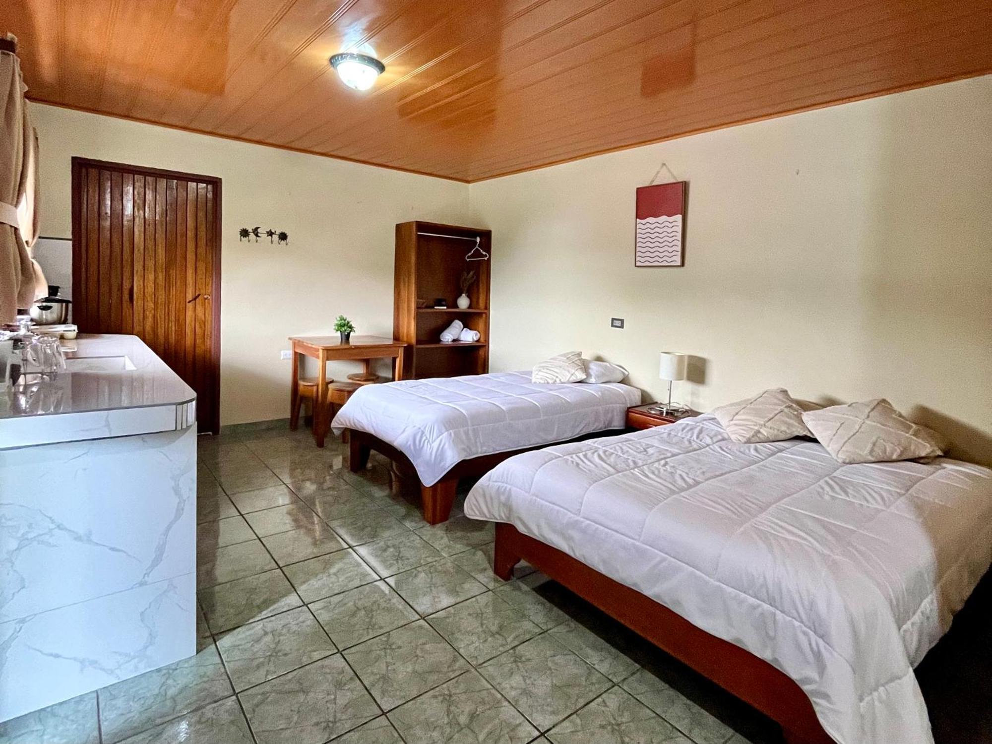 Los Tucanes Lodging El Castillo Exterior photo
