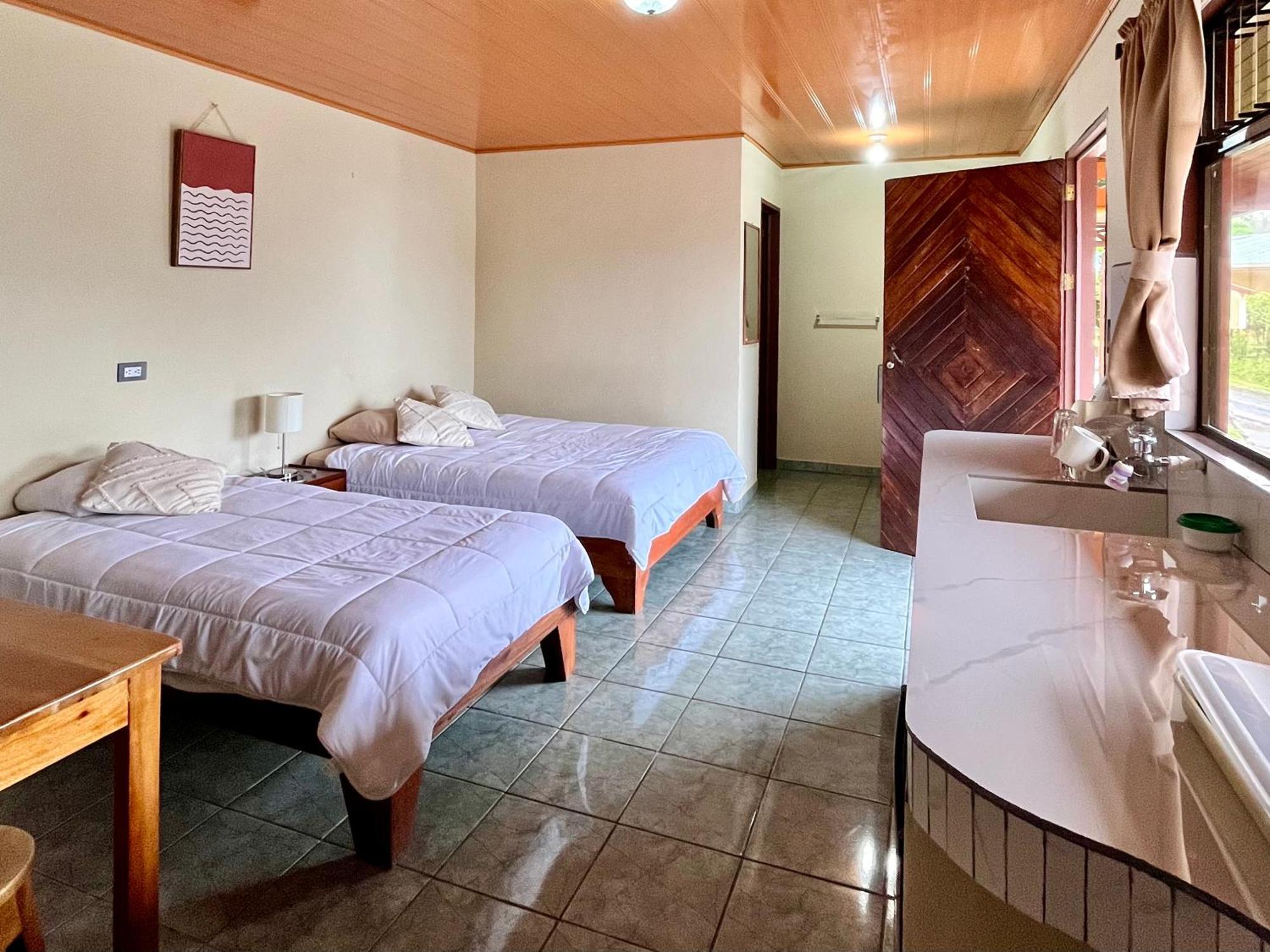Los Tucanes Lodging El Castillo Exterior photo